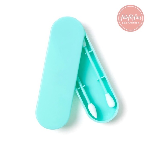 New Reusable Makeup Swabs - Picture 2 of 5